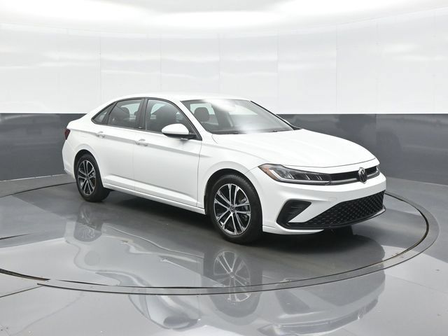 Certified 2026 Volkswagen Jetta Sport FWD image 1