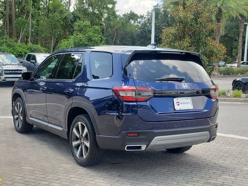Used 2024 Honda Pilot EX-L image 2