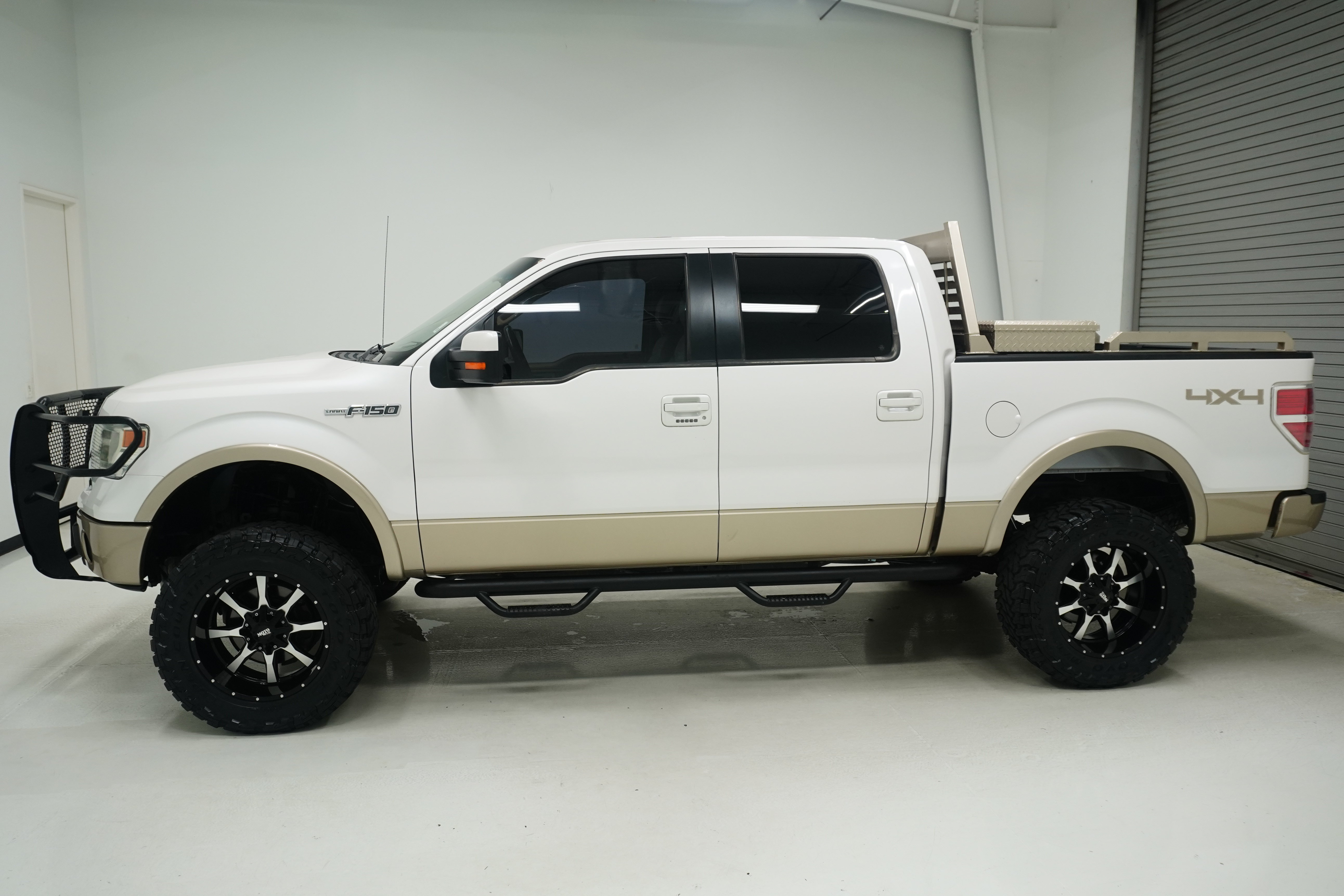 Used 2013 Ford F150 Lariat w/ Luxury Equipment Group AWD/4WD image 6