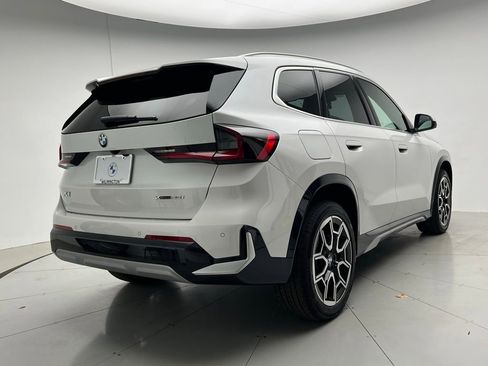 New 2026 BMW X1 xDrive28i w/ Technology Package AWD/4WD image 3