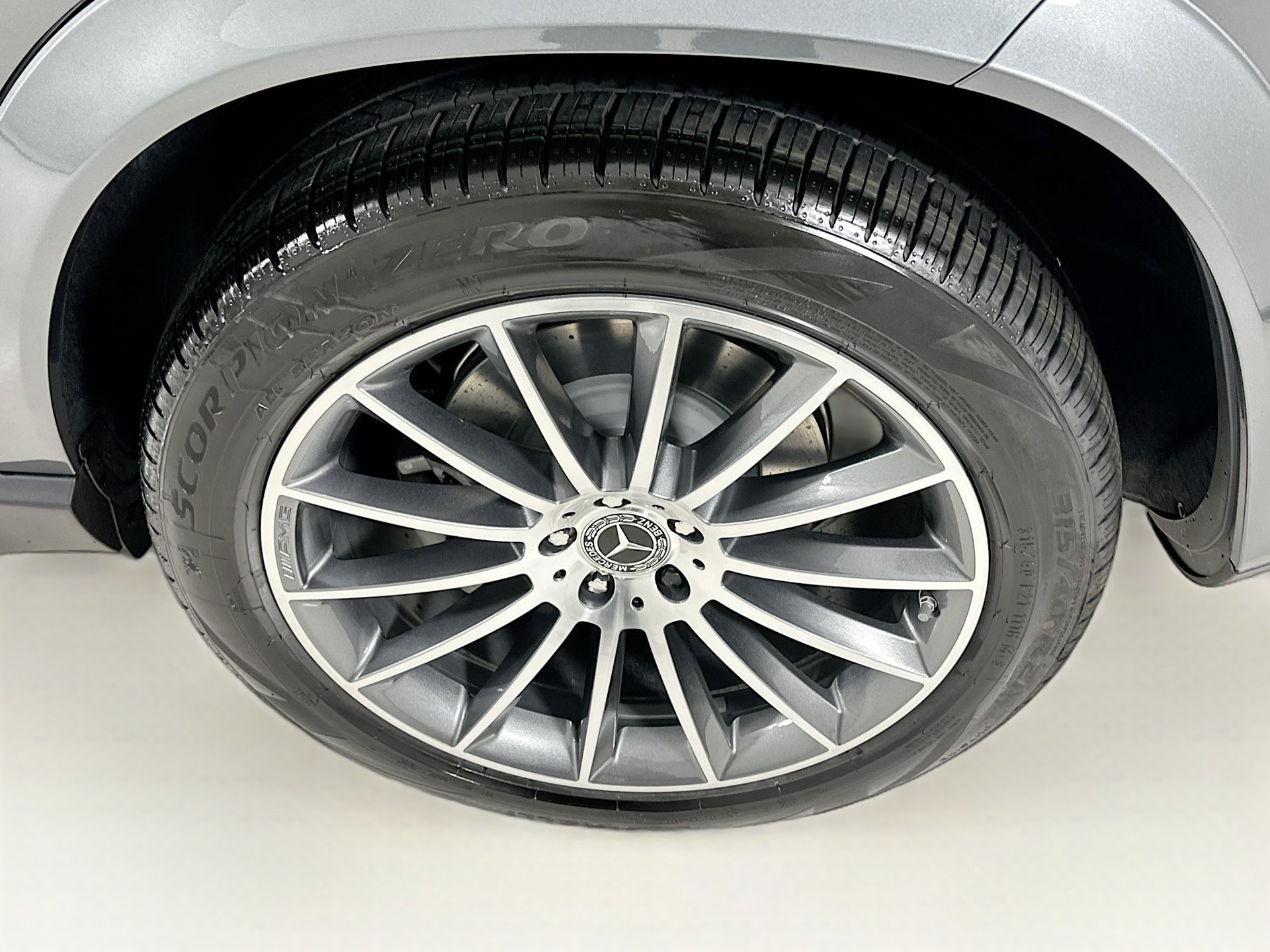 New 2026 Mercedes-Benz GLE 450 4MATIC image 34