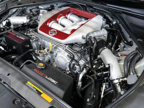 Used 2009 Nissan GT-R Premium image 48