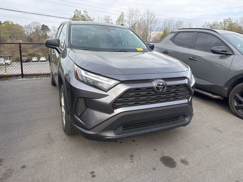 Used 2024 Toyota RAV4 LE image 5