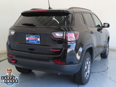 Used 2022 Jeep Compass Trailhawk w/ Trailhawk Elite Group AWD/4WD image 3