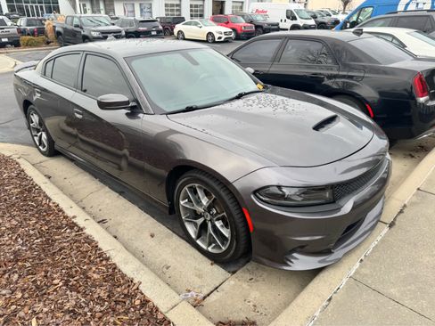 Used 2022 Dodge Charger GT image 3