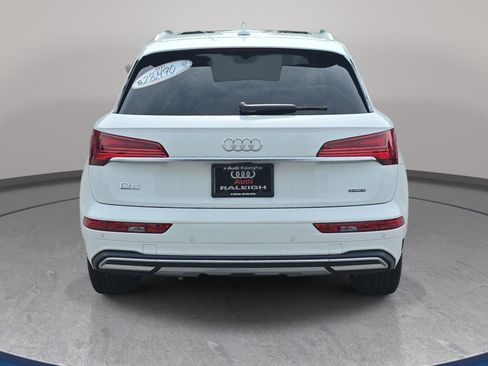 Used 2023 Audi Q5 2.0T Premium w/ Convenience Package AWD/4WD image 7