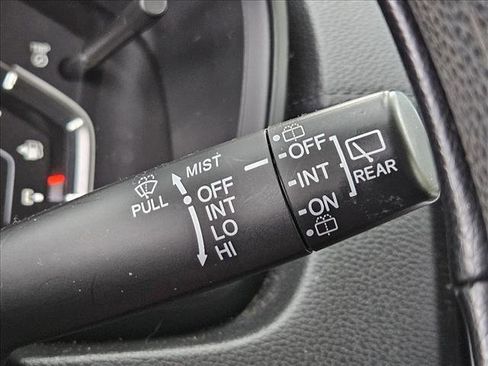 Used 2019 Honda CR-V LX image 9