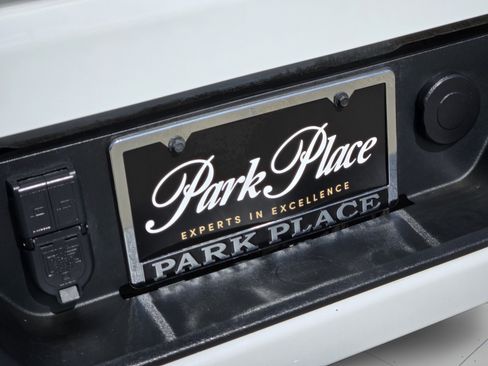 Used 2024 GMC Sierra 3500 Denali AWD/4WD image 40