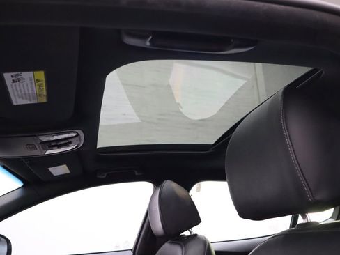 Used 2022 Kia Stinger GT2 w/ Scorpion Package image 11