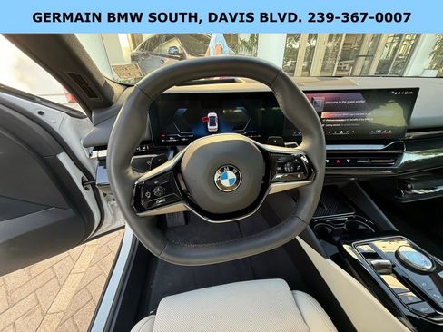 Certified 2024 BMW 530i w/ Premium Package image 22