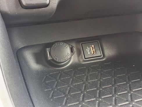 Certified 2025 Toyota RAV4 XLE FWD image 11