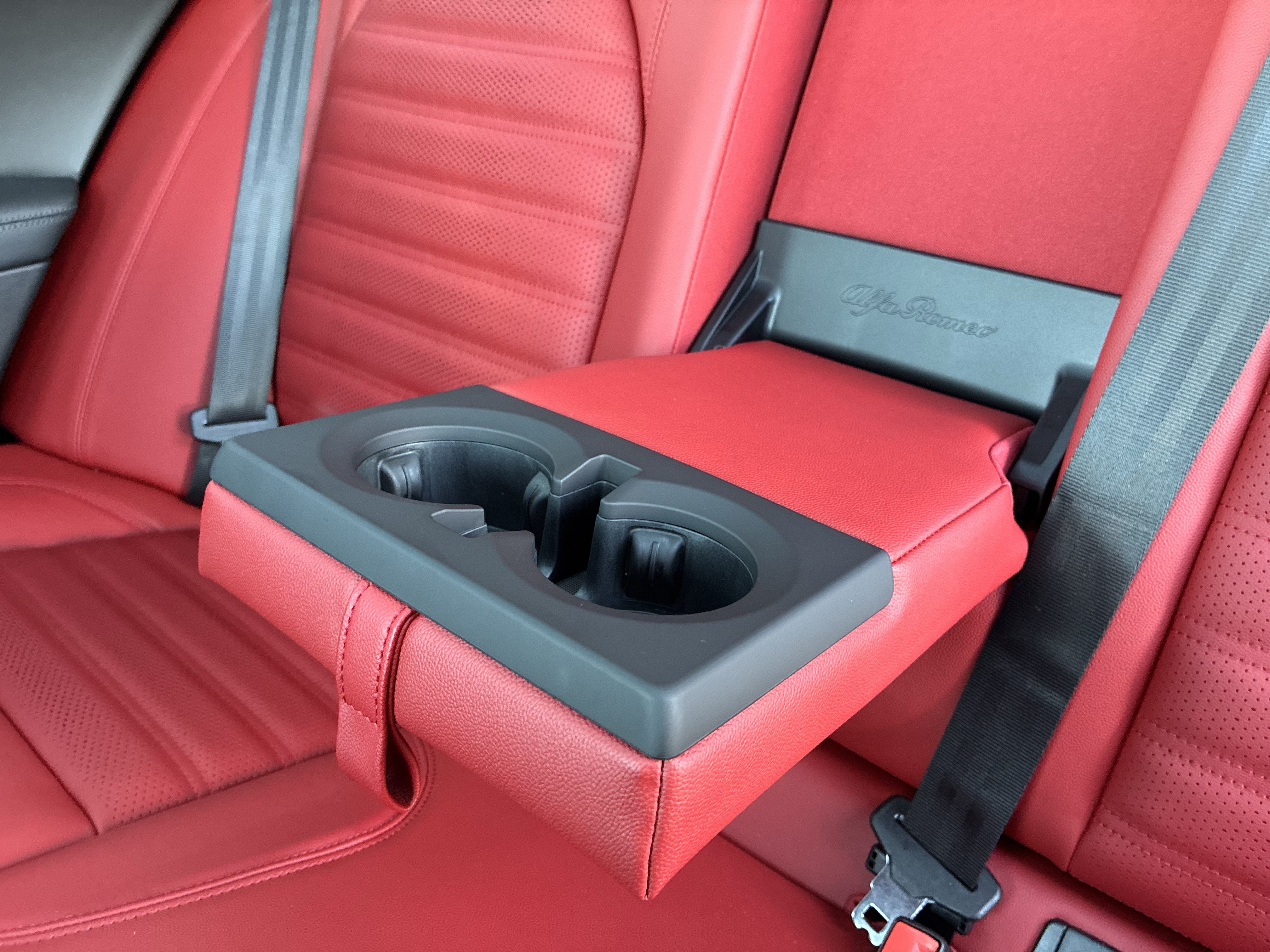 New 2026 Alfa Romeo Stelvio Sprint AWD/4WD image 28