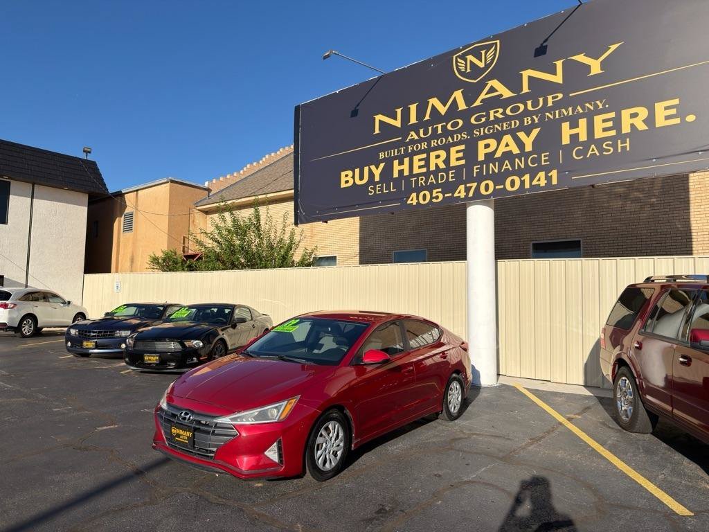 Used 2019 Hyundai Elantra SE FWD image 3