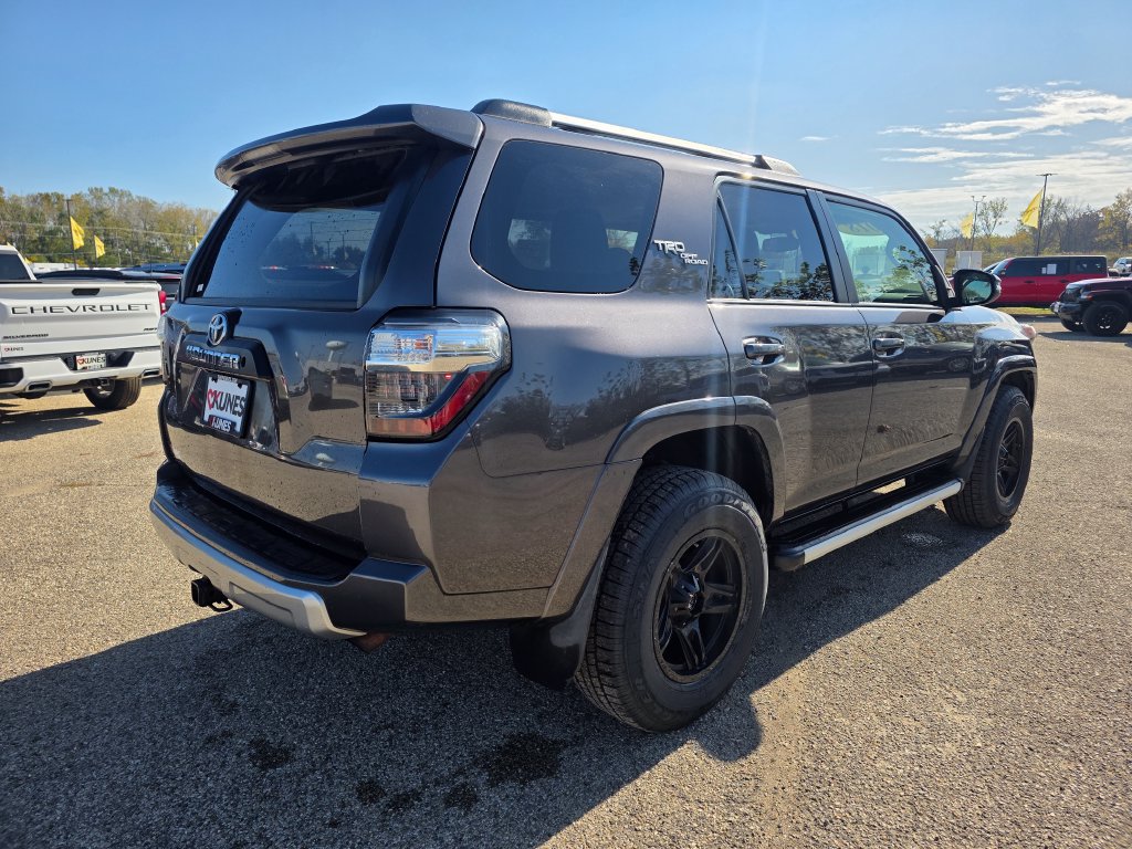 Used 2018 Toyota 4Runner TRD Off-Road Premium w/ Wilderness Package AWD/4WD image 9