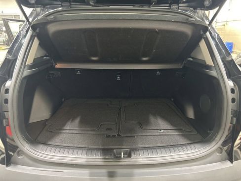 Used 2023 Kia Seltos SX image 19