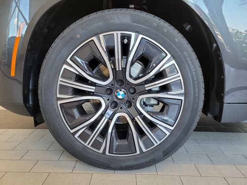 New 2026 BMW X3 xDrive30i w/ Premium Package AWD/4WD image 11
