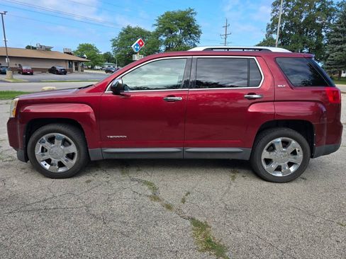 Used 2010 GMC Terrain SLT AWD/4WD image 4