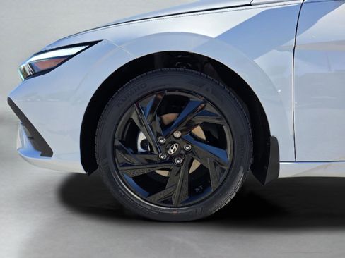 New 2026 Hyundai Elantra Sport image 28