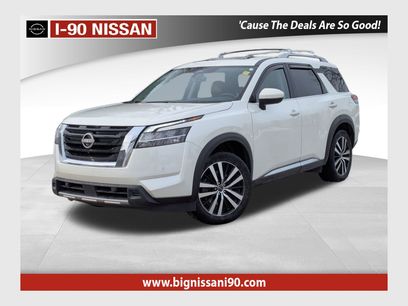 Certified 2023 Nissan Pathfinder Platinum
