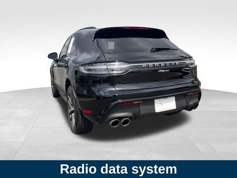Used 2023 Porsche Macan AWD/4WD image 3
