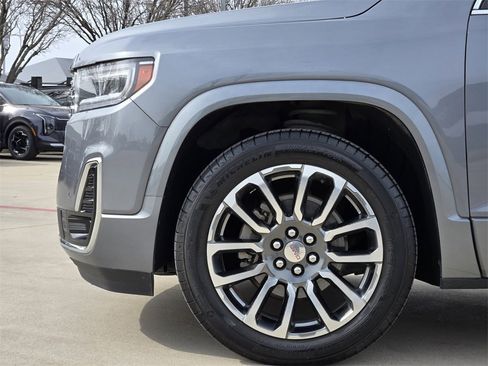 Used 2020 GMC Acadia Denali w/ Technology Package image 14