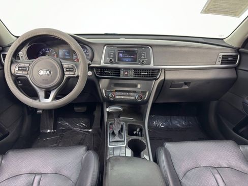 Used 2016 Kia Optima EX image 11