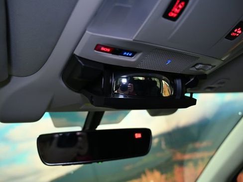 Used 2022 Subaru Ascent Premium w/ Convenience Package image 49