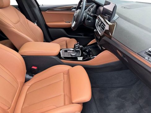 Used 2023 BMW X4 xDrive30i AWD/4WD image 10