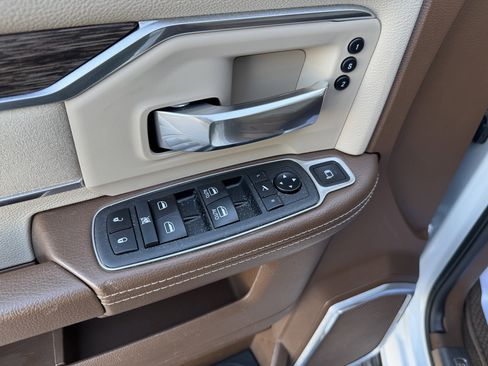 Used 2021 RAM 2500 Laramie image 8