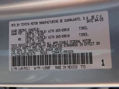 Used 2025 Toyota Tacoma TRD Sport image 24