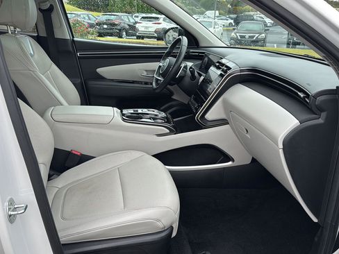 Used 2024 Hyundai Tucson Limited image 10