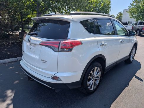 Used 2017 Toyota RAV4 Limited AWD/4WD image 7