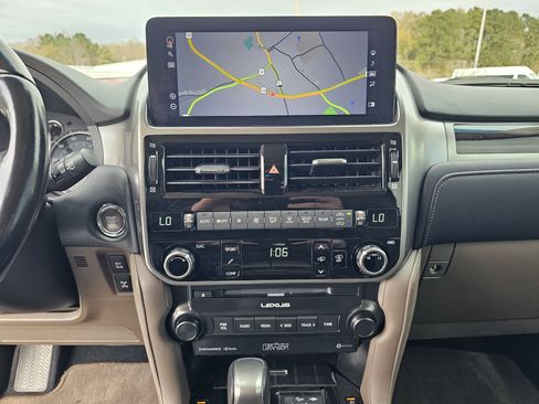 Used 2022 Lexus GX 460 Luxury image 25