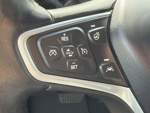 Certified 2022 Chevrolet Equinox Premier FWD image 14
