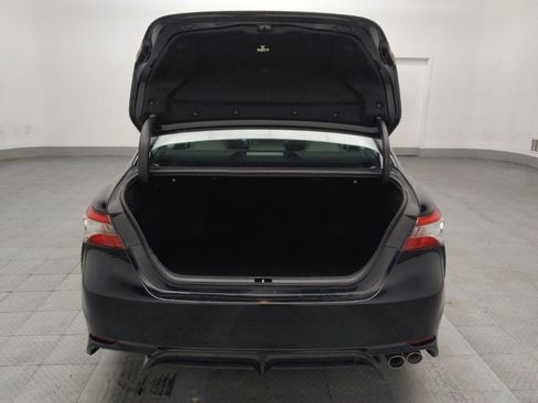 Used 2020 Toyota Camry SE image 29