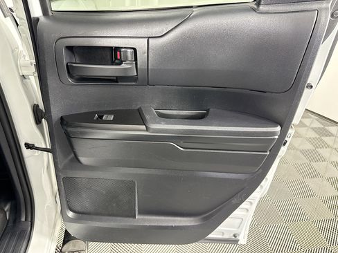 Used 2019 Toyota Tundra SR image 25