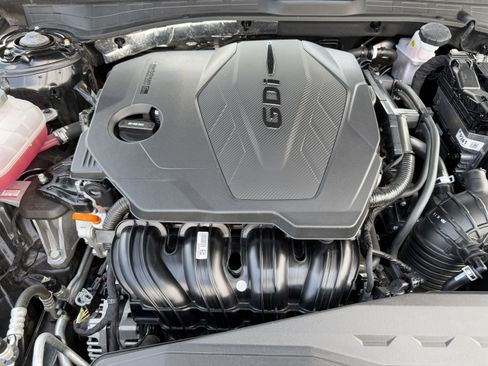 Used 2025 Hyundai Sonata SEL FWD image 27