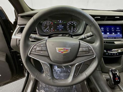 Used 2024 Cadillac XT5 Luxury image 14