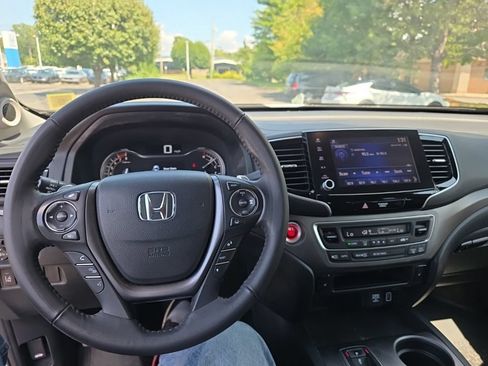 Certified 2023 Honda Ridgeline RTL image 20