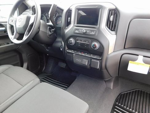 New 2026 Chevrolet Silverado 1500 Custom Trail Boss w/ Turbomax Blackout Package image 24