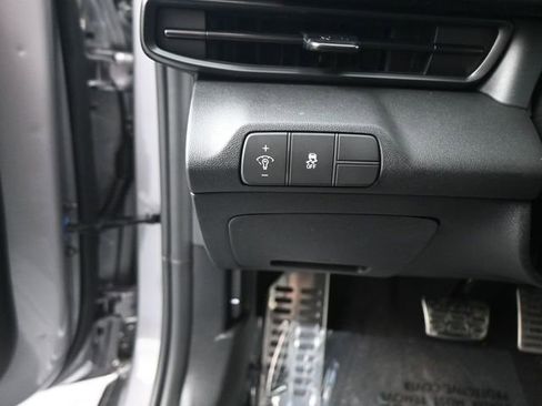 New 2026 Hyundai Elantra SEL Sport Premium FWD image 17