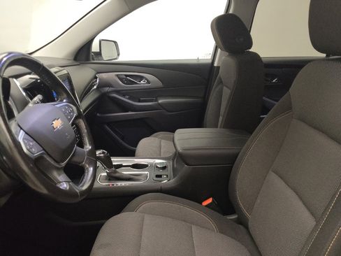 Used 2020 Chevrolet Traverse LT AWD/4WD image 17