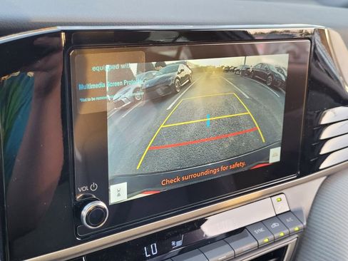 New 2026 Toyota Camry SE image 18