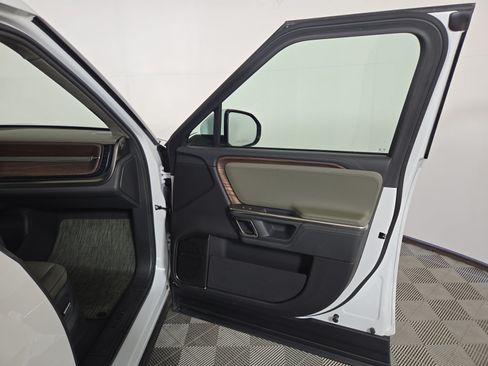 Used 2024 Rivian R1T Launch Edition Quad AWD/4WD image 18
