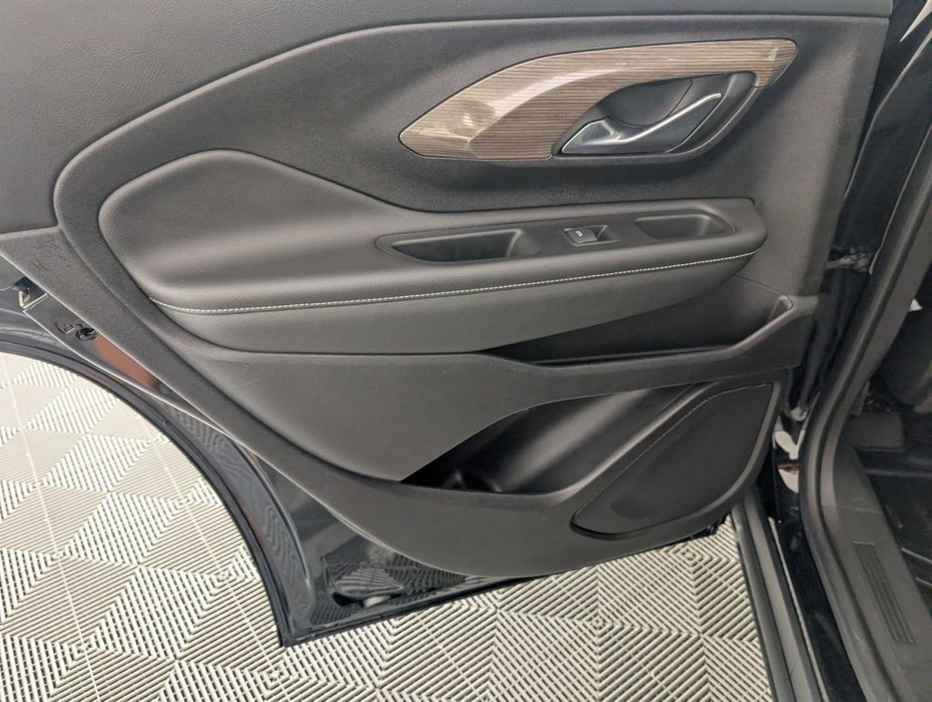 Certified 2022 GMC Terrain Denali AWD/4WD image 32