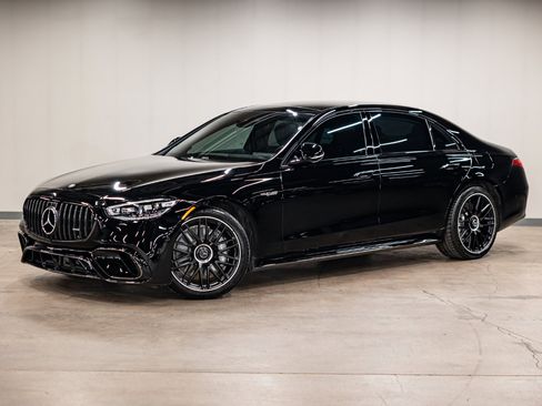 Used 2024 Mercedes-Benz S 63 AMG S image 18