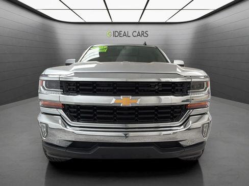 Used 2018 Chevrolet Silverado 1500 LT w/ All Star Edition RWD image 2