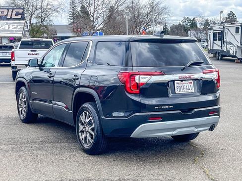 Used 2020 GMC Acadia SLE image 2