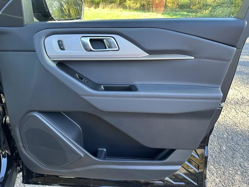 New 2026 Ford Explorer Active image 35