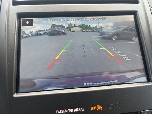 Used 2018 Lincoln MKC Premiere image 19